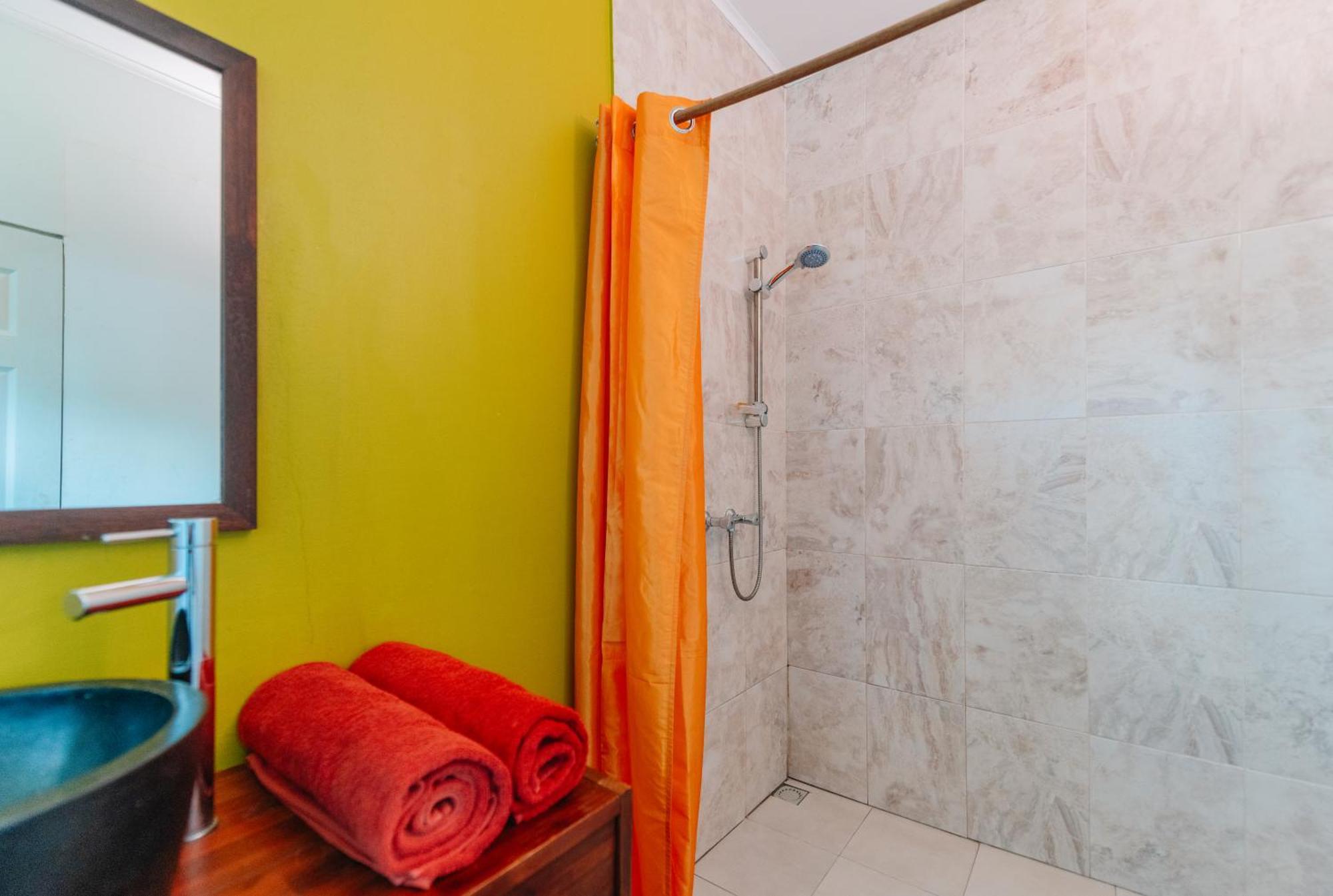 Plantage Resort Frederiksdorp باراماريبو المظهر الخارجي الصورة