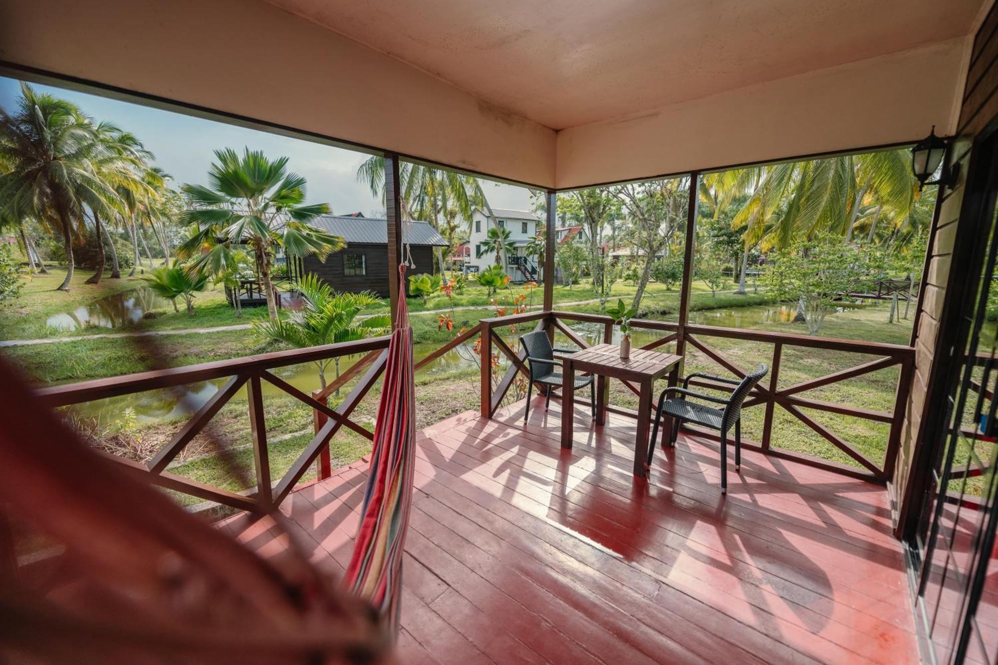 Plantage Resort Frederiksdorp باراماريبو المظهر الخارجي الصورة